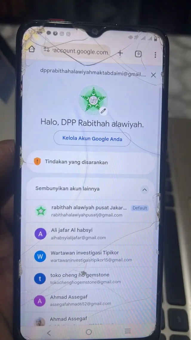 Akun email yang digunakan JMW untuk melancarkan modus penipuannya