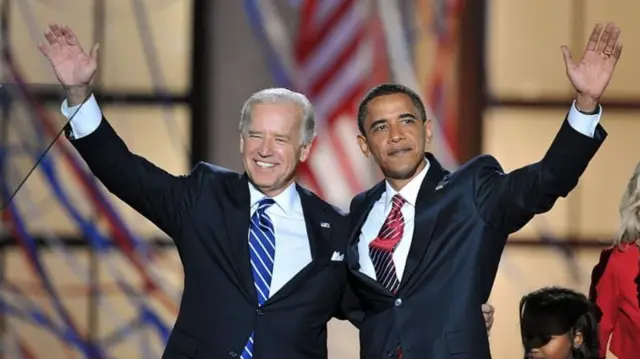 રાષ્ટ્રપતિ જો બાઇડન અને પૂર્વ રાષ્ટ્રપતિ બરાક ઓબામા