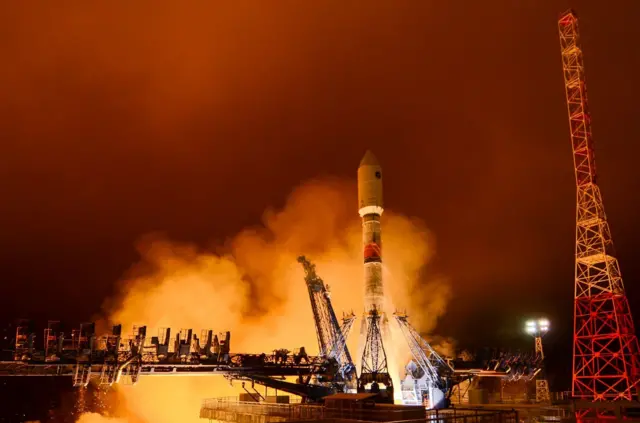 Запуск ракеты Союз-2 с космодрома Плесецк