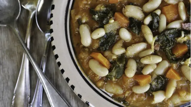 Похлебка с белой фасолью