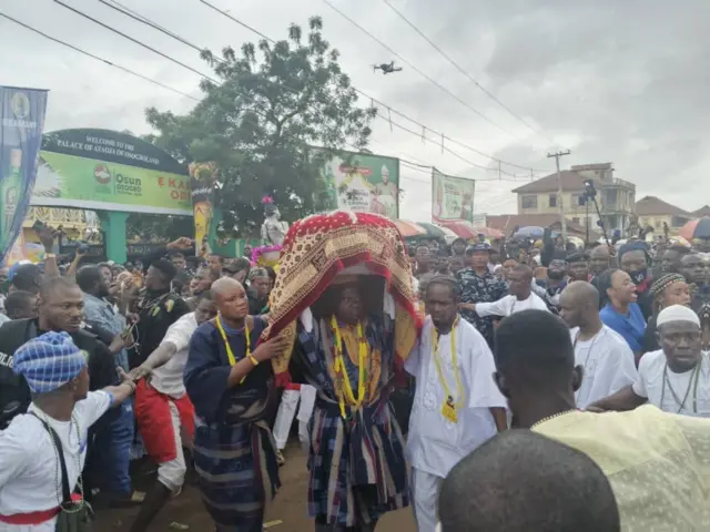Baba Osun ati awọn ọmọlẹyin Osun