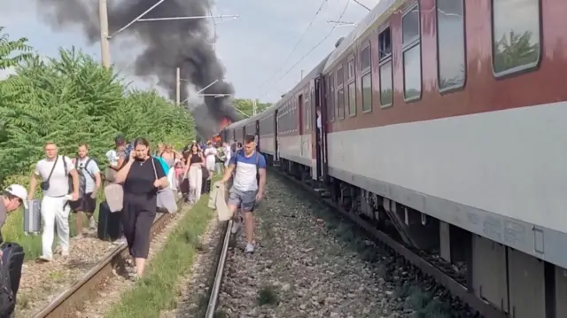 Поезд в Пусан - смотреть онлайн бесплатно в хорошем качестве