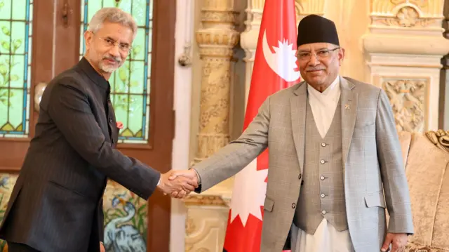 जयशङ्कर र प्रधानमन्त्री 