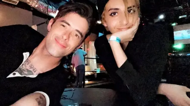 هایدن، دوست ایدن، می گوید که مکالمه اولیه او را با مایکل پوکالیکو، کارآگاه خصوصی، شنیده است