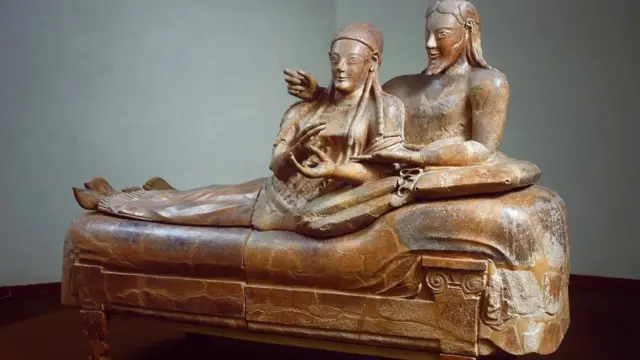 ٹسکنی کے پراسرار غار جو شیطانوں اور دیوتاؤں کی روایت سے جڑے ہیں