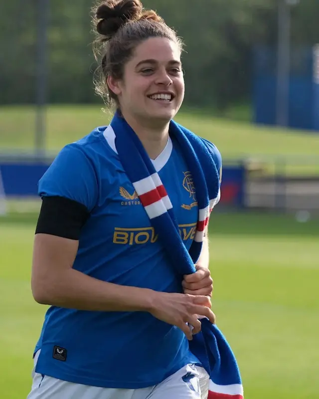 Tessel Middag, du Rangers FC.