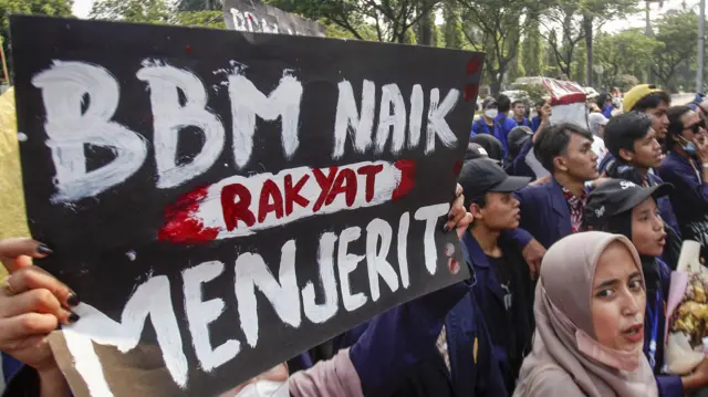 Aksi penolakan kenaikan harga BBM