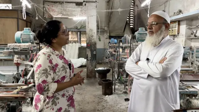 मालेगावची गोष्ट त्यापेक्षा बरीच जुनी आणि अधिक गुंतागुंतीची आहे.