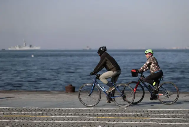 izmir'de güneşli bir kış manzarası