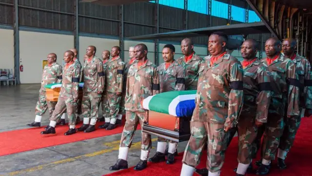 Afurika y'Epfo imaze gupfusha abasirikare barenga 10 mu butumwa bwa SAMIDRC, izo ngabo za SADC zinjiye mu mirwano kuva mu ntangiriro z'umwaka ushize 