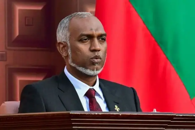 মালদ্বীপের প্রেসিডেন্ট মুহাম্মদ মুইজের নির্বাচনী স্লোগান ছিল 'ইণ্ডিয়া আউট'