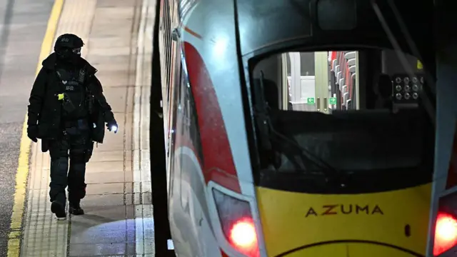 ဓားထိုးမှုဖြစ်တဲ့ရထားကို စုံစမ်းစစ်ဆေးမှု 