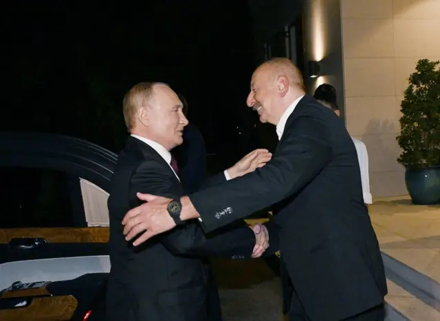 Азербайжан менен Армения чек араны тактоо, тынчтык келишимин түзүу боюнча ортомчусуз иштеп жатат