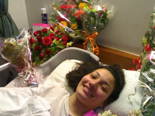 Muniba Mazari ayaa ku naafowday shil gaari oo ay ku gashay gudaha Pakistan xilli ay ku sii wajahneyd qoyskeeda