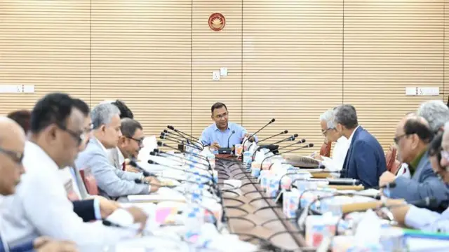 প্রধানমন্ত্রী তারেক রহমানের নেতৃত্বে অনুষ্ঠিত একনেক সভায় বুধবার পদ্মা ব্যারাজ প্রকল্পের অনুমোদন দেওয়া হয়েছে