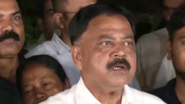 मंत्री सुदिव्य कुमार सोनू
