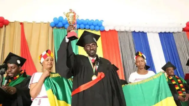 Girmaa Dhaabaa dhibee onnee, kalee fi garaachaan wal'aansoo qabaa barate