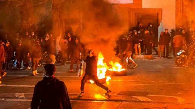 तेहरान में सरकार विरोधी प्रदर्शनों में भारी संख्या में मारे जाने की आशंका है.