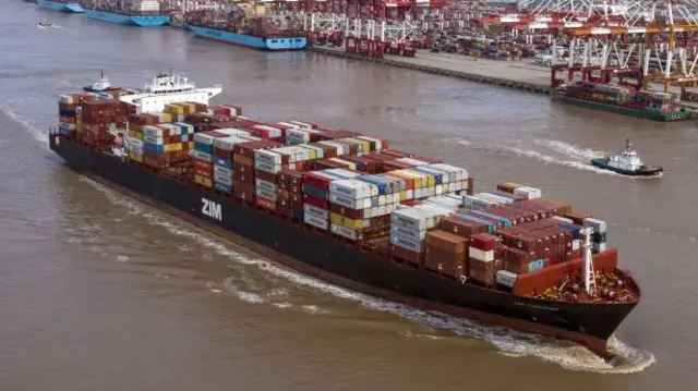 2020 yılında, bir Çin limanından hareket eden, ZIM'e ait bir gemi 