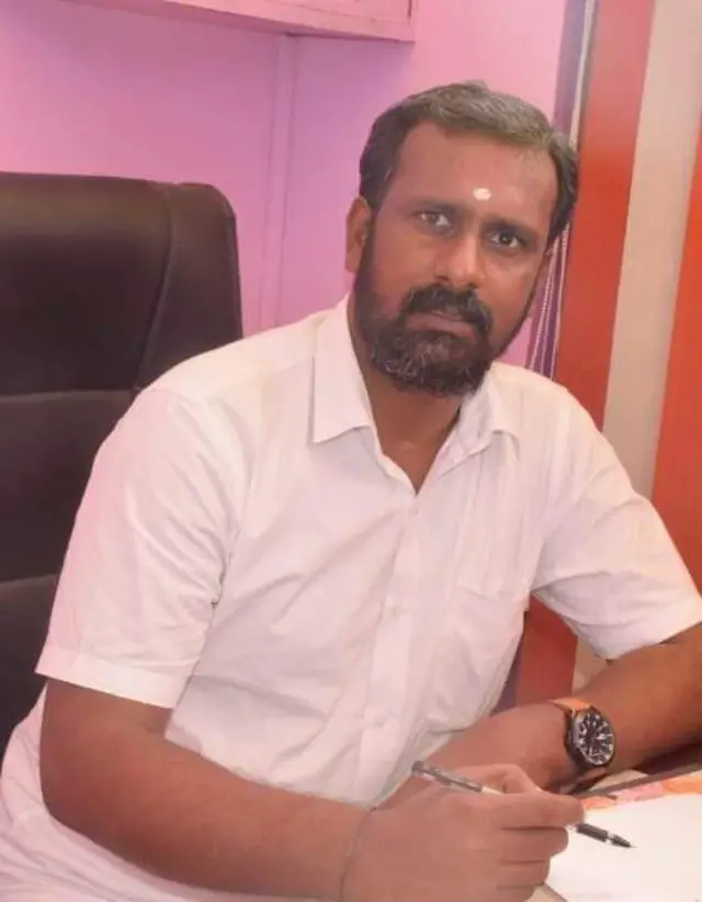 விசாரணை கைதிகளின் பற்களைப் பிடுங்கி கொடூர தாக்குதல்