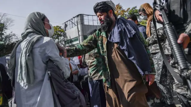 ஆப்கானிஸ்தான், தாலிபன், பெண்கள்