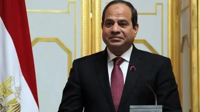 Madaxweynaha Masar ayaa Israa'iil ugu yeeray "Cadow"