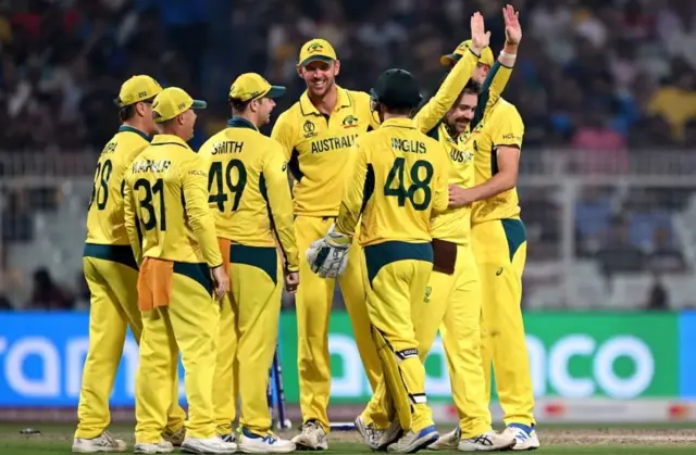 ऑस्ट्रेलिया बनाम दक्षिण अफ़्रीका