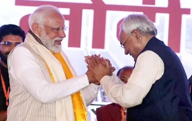 नरेंद्र मोदी