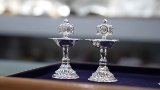 ચાંદીના ભાવમાં ઉછાળો કેમ આવ્યો, જર્મન સિલ્વર એટલે શું, ભારતમાં જર્મન સિલ્વરની લોકપ્રિયતા, જર્મન સિલ્વરની વસ્તુઓ, ચાંદી અને જર્મન સિલ્વરમાં રોકાણ કરાય, બીબીસી ગુજરાતી