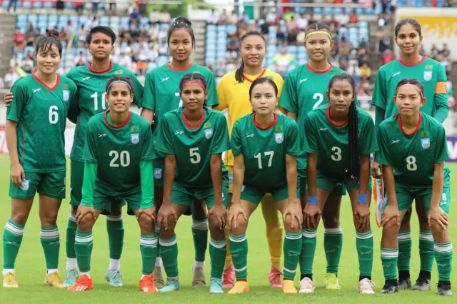 বাংলাদেশের কাছে হেরে যাওয়া মিয়ানমার এখন আছে ৫৫ নম্বরে, বাংলাদেশ আছে ১২৮-এ। কিন্তু মাঠের খেলায় এই ফারাক বোঝার উপায় নেই।