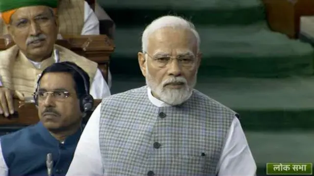 नरेंद्र मोदी