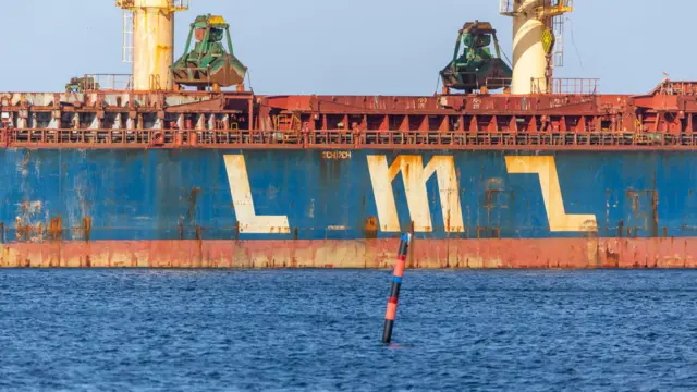 Танкер LMZ Pluto, который власти Норвегии задержали по подозрению в причастности к российскому теневому флоту