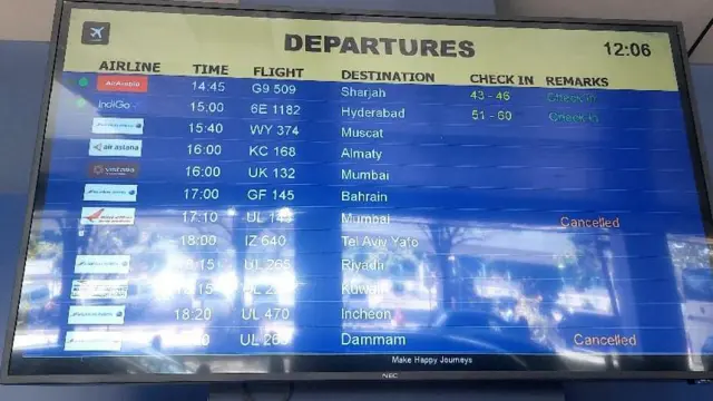 සීමාසහිත ගුවන් තොටුපොළ සහ ගුවන් සේවා සමාගමේ සභාපති ඉංජිනේරු අතුල ගල්කැටිය (පෙබරවාරි 27 වැනිදා) විශේෂ ප්‍රවෘත්ති සාකච්ඡාවක් පවත්වමින් පවසා සිටියේ ශ්‍රී ලන්කන් ගුවන් සේවයේ ගුවන් යානා අවලංගු වීම් සහ ප්‍රමාද වීම් නිසා කටුනායක ගුවන් තොටුපොළ වෙත පැමිණෙන ගුවන් මගීන්ට සිදු වන අපහසුතා පිළිබඳ තමන් අතිශයින් කනගාටුවට වන බව ය.