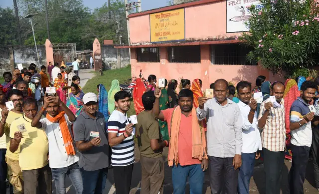 જાતિ, મતદાન, જાતિ અને ચૂંટણી, બિહાર ચૂંટણી, બિહાર વિધાનસભા ચૂંટણી 2025, એનડીએ, મહાગઠબંધન, બીબીસી ગુજરાતી 