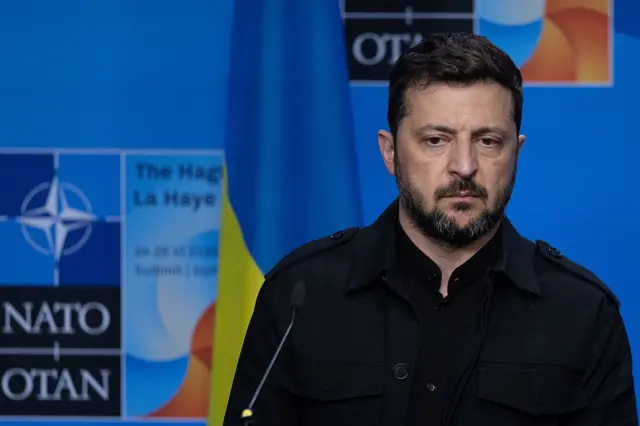 Президент Украины Владимир Зеленский на саммите НАТО в Гааге, 24 июня 2025 года