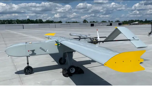 Безпілотник літакового типу