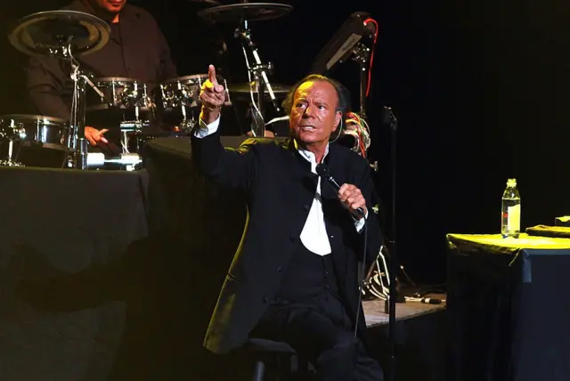 Julio Iglesias
