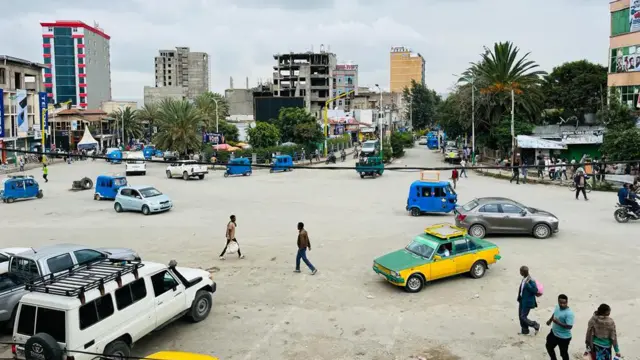 መቐለ ኣደባባይ ሮማናት