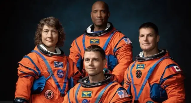 Missiyada dörd astronavt - Reid Wiseman,  Victor Glover, Christina Koch və Jeremy Hansen iştirak edir. 