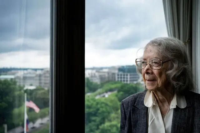 Pauline avuga ko ubu atanganga umusaruro kurusha mu mezi ashize