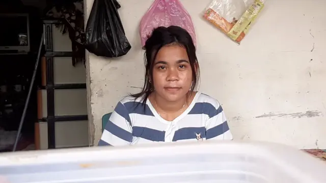 Astria, warga di Makassar, Sulawesi Selatan, mengaku bulan puasa tahun ini terasa lebih berat. 