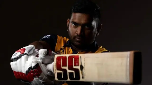 பானுகா ராஜபக்ச, இந்திய வீரர்கள் பேட் பற்றிய கருத்தால் சர்ச்சை, இலங்கை வீரர் பானுகா ராஜபக்ச