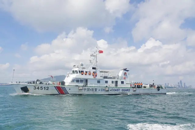 တရုတ်ကမ်းစောင့်တပ် သင်္ဘော