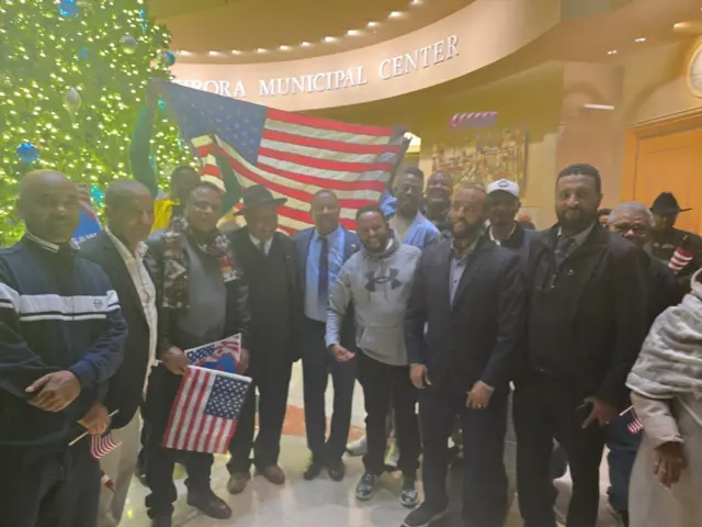 አቶ አምሳሉ እንዳሉት፣ ኢትዮጵያውያን የማኅረሰብ መሪዎች ለምክር ቤቱ አባላት ደውለው ቅስቀሳ በማድረግ ድጋፍ ሰጥተዋቸዋል።