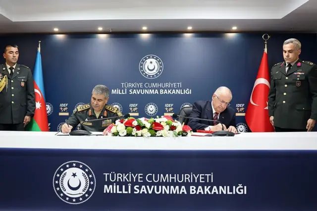 Туркия ва Озарбайжон ўртасидаги ҳарбий меморандум имзоланиши