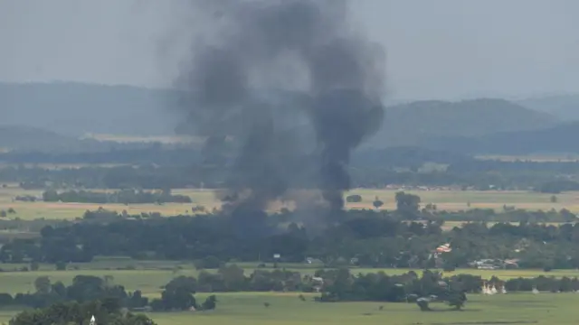 စစ်ကောင်စီစစ်ကြောင်းငါးကြောင်းနဲ့ ထိုးစစ်ဆင်နေတဲ့ ကောလင်းမြို့တိုက်ပွဲ