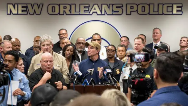 নিউ অরলেন্স পুলিশ।