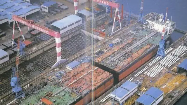 Sehemu ya ziada iliongezwa kwa muundo wa asili ili kuongeza uwezo wake