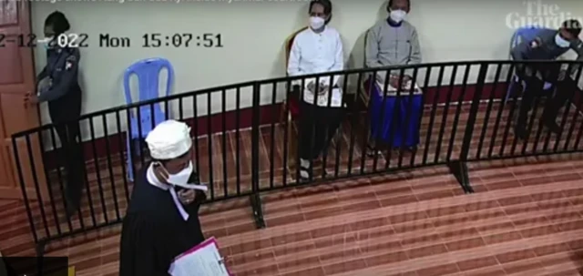 အကျဉ်းချခံထားရတဲ့ ဒေါ်အောင်ဆန်းစုကြည်နဲ့ သမ္မတဦးဝင်းမြင့်