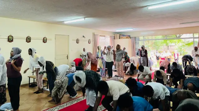 ክሰግዱ ዝራኣዩ ደቂኣንስትዮ ዝርከብኦም ኤርትራውያን ኣብ ናይሮቢ